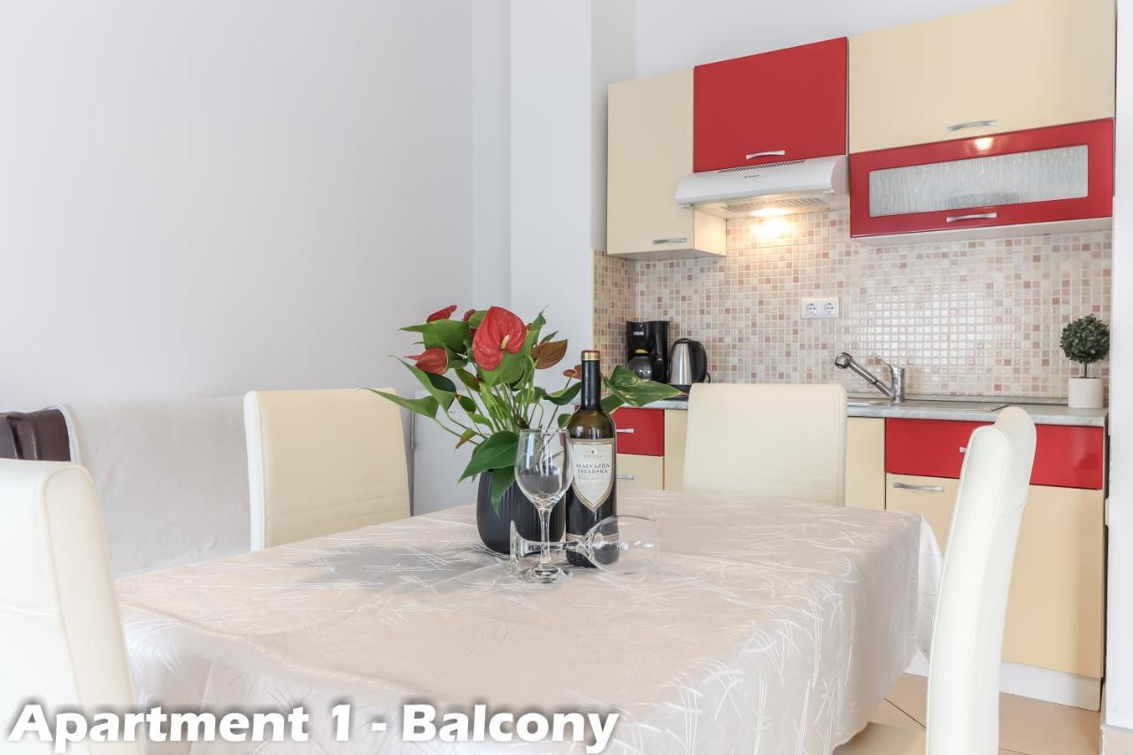 Apartments Juric 弗尔萨尔 外观 照片